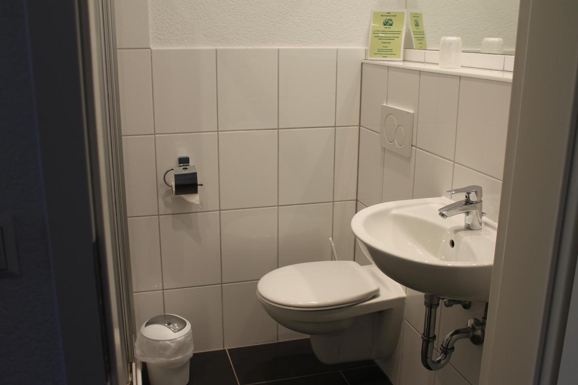 Kueffner Hof Hotel Langenbeutingen Buitenkant foto